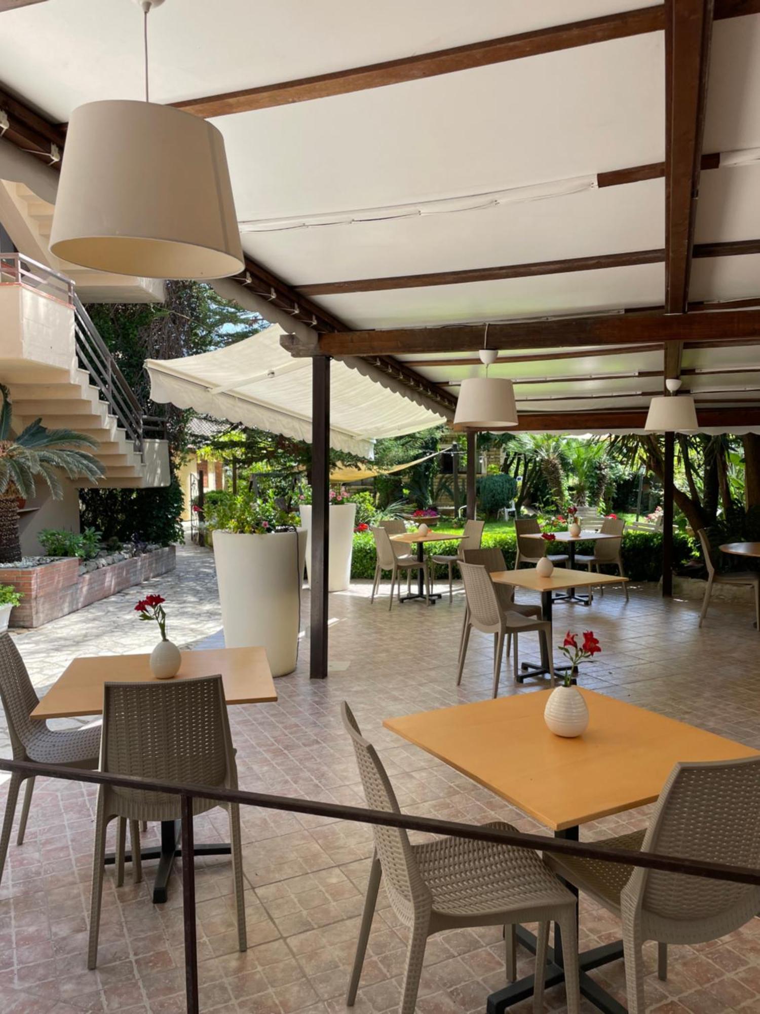 Hotel Residence Da Carmelo 팔리누로 외부 사진